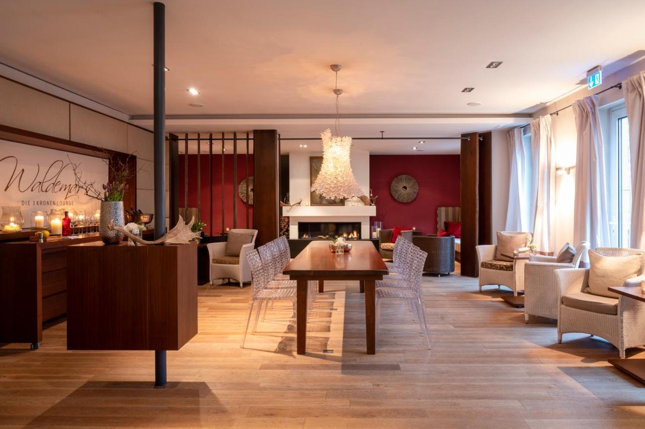 Landhotel 3Kronen Adelsdorf Luaran gambar