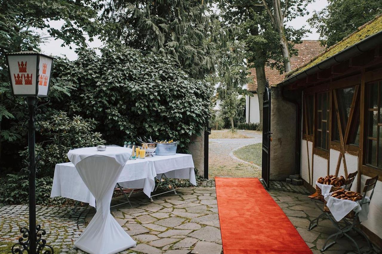 Landhotel 3Kronen Adelsdorf Luaran gambar