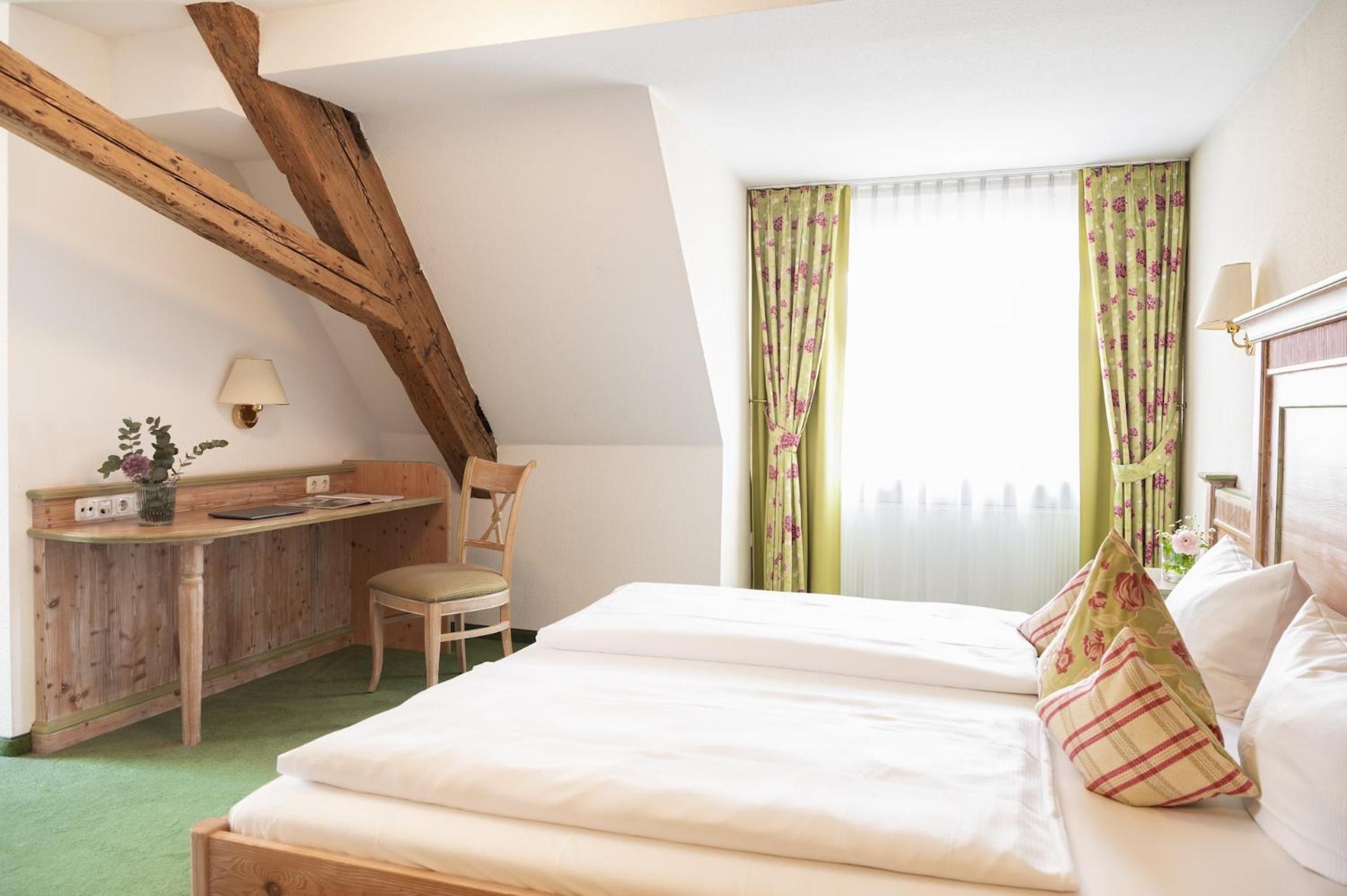 Landhotel 3Kronen Adelsdorf Luaran gambar