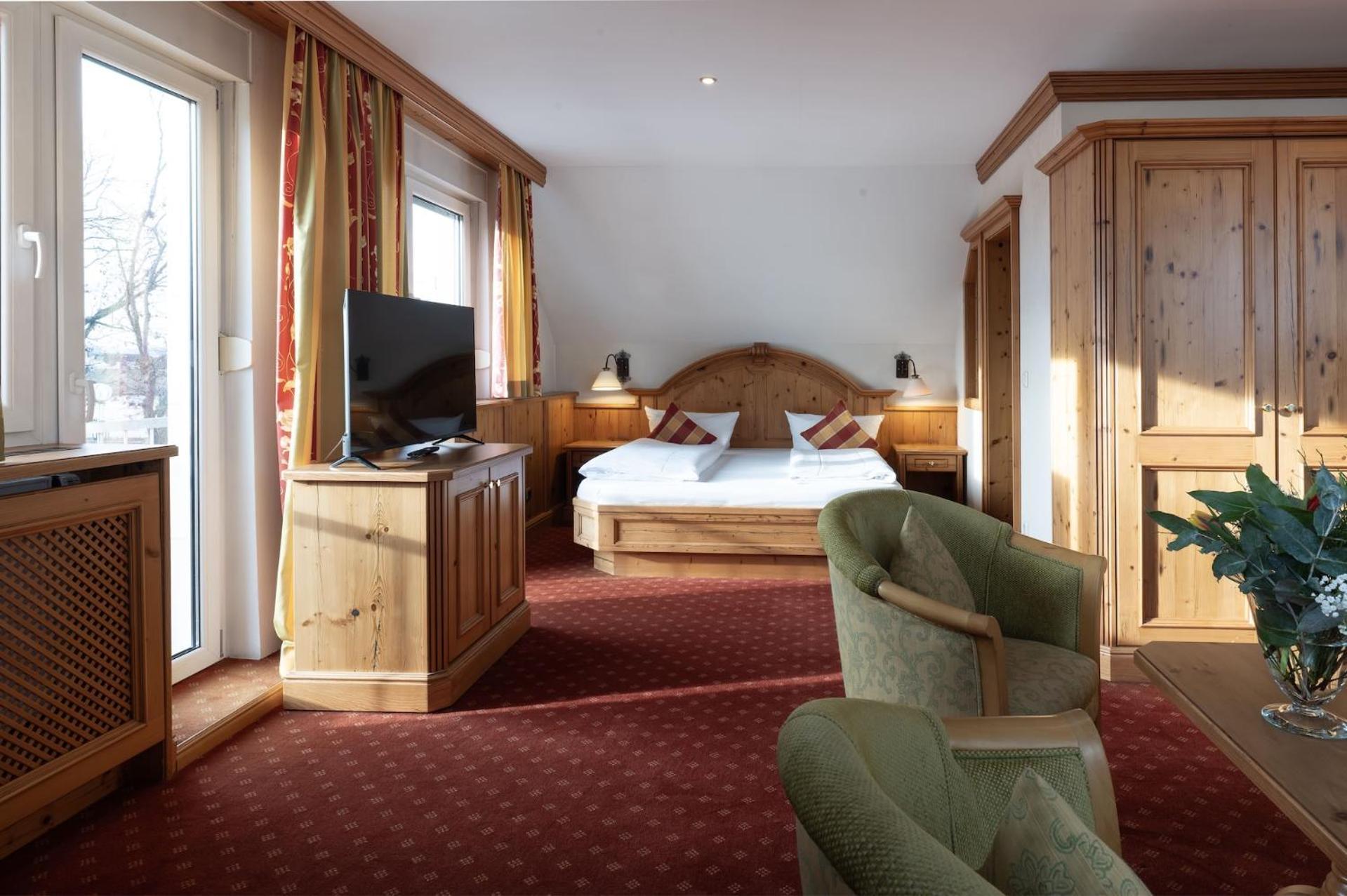 Landhotel 3Kronen Adelsdorf Luaran gambar